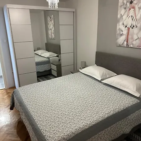 Vesna Apartamento *